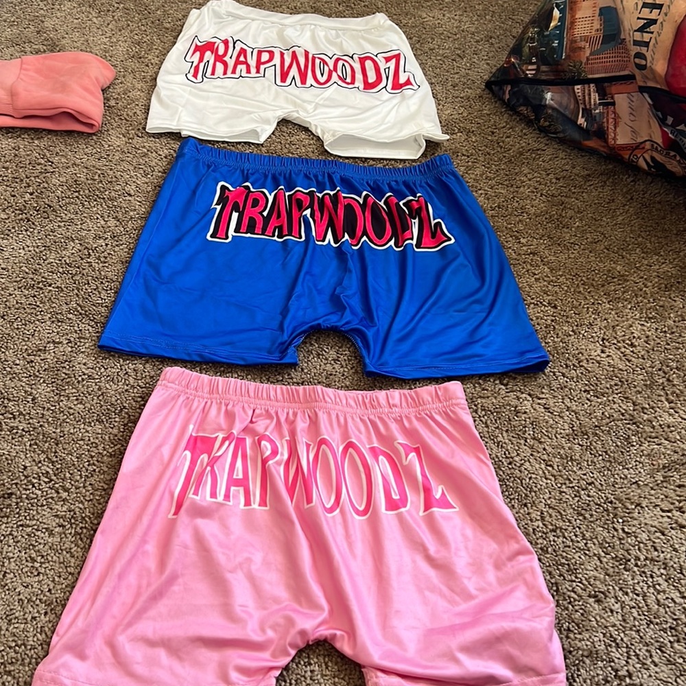 Trapwood lounge shorts blue pink and white